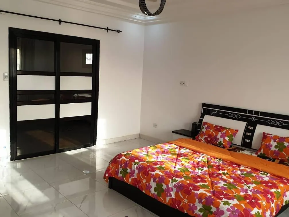 Belle Appartement Avec Jaccuzzi A Diamniadio Dakar Senegal